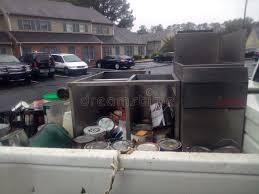 Best Retail Junk Removal  in Canaan, CT
